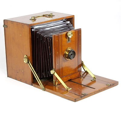 Field Camera